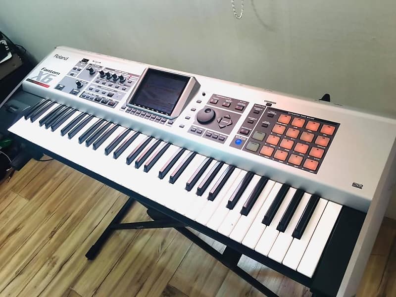 Roland Fantom-X6 61-Key Workstation Keyboard | Reverb