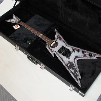 Dean Guitars Razorback Dimebag Floyd DNA Spatter with Case Used