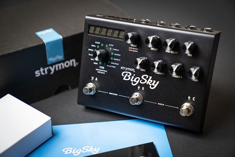 BigSky strymon limited black ver.リバーブ Strymon paints it black with limited run of Midnight Edition