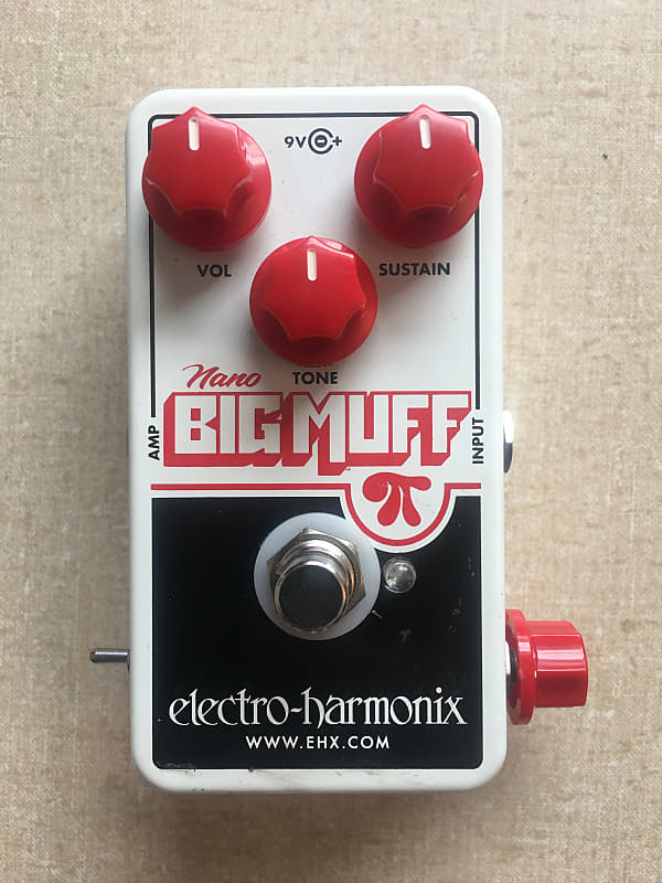 JHS Electro-Harmonix Nano Big Muff Pi with 