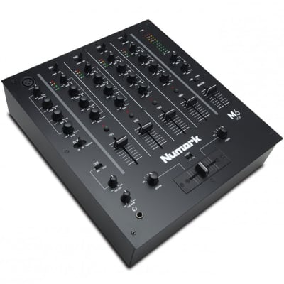 Vestax VMC-002XLu BLK Mixing Controller 2-Channel USB DJ Mixer 