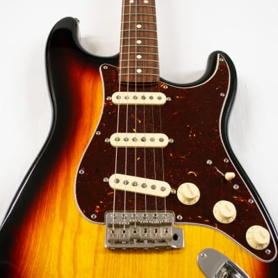 新版 Fender Classic Reverb | Stratocaster '70s Series ギター