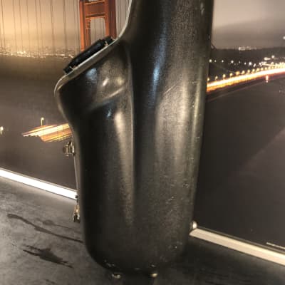 SK8 Tenor  Saxophone Case - Black image 2
