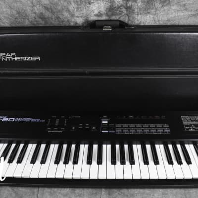 Roland D-20 Multi Timbral Linear Synthesizer in Very Good Condition