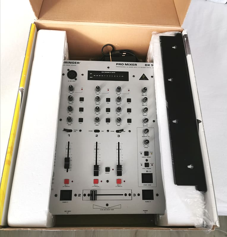 Behringer Pro Mixer DX 500 | Reverb