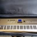 Yamaha MM8 88-Key Synthesizer Silver with Rolling case