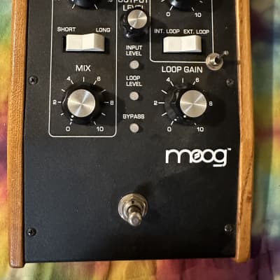 Moog MF-104Z Moogerfooger Analog Delay 2005 - Black image 1