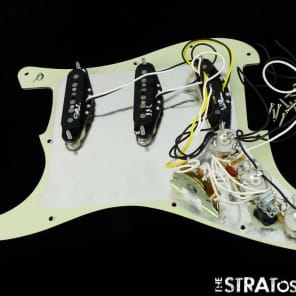 Fender Deluxe Strat LOADED PICKGUARD Stratocaster Noiseless Pickups Mint Green image 2