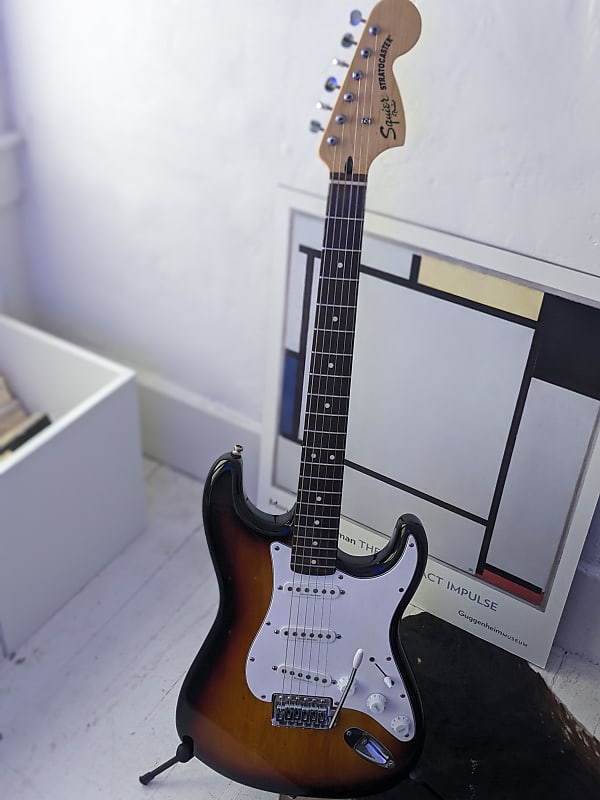 Squier Vintage Modified Stratocaster 2012 - 2019