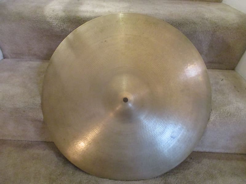 Zildjian Vintage Avedis 20 Inch Ride Cymbal, 2730 Grams, Old School Classic  - Clean!