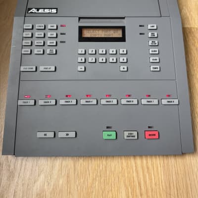 Alesis MMT-8 Multi-Track MIDI Recorder Sampler/Sequencer 1987 - 1992 - Grey