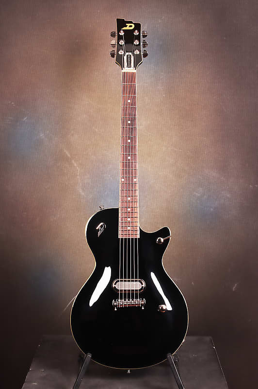Duesenberg Senior Black electric guitar with Deluxe hardcase Reverb