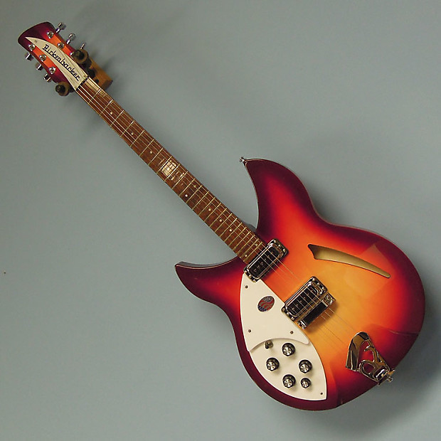 Left handed discount rickenbacker guitar