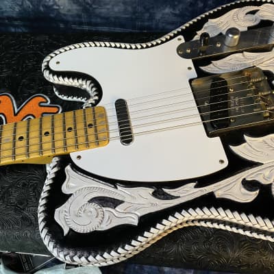 NEW ! 2024 Fender Custom Shop Limited-Edition Masterbuilt Waylon Jennings Telecaster Relic - David Brown - Authorized Dealer - In-Stock! G02527 image 8