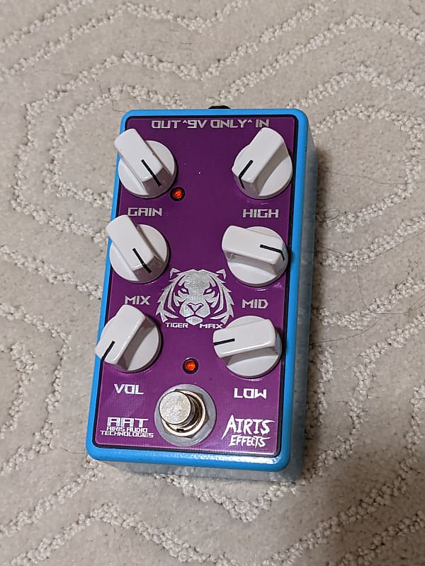 Airis Effects Tiger Max 2022 Purple / Blue Reverb