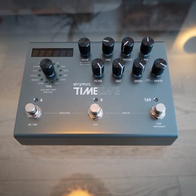 Strymon TimeLine Delay and Multi foot switch | Reverb