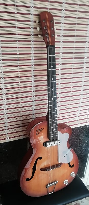 Eko jazz online guitar