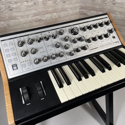 Moog Sub Phatty Analog Synthesizer | Reverb