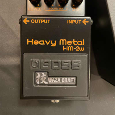 Boss HM-2W Heavy Metal Waza Craft