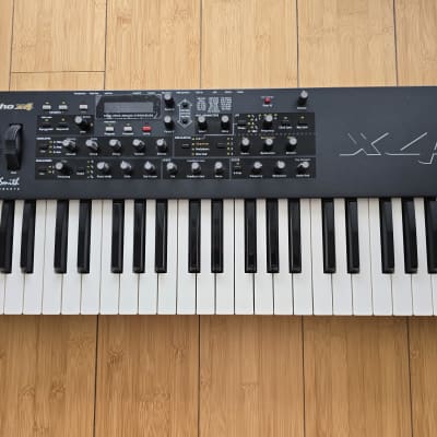 Dave Smith Instruments Mopho x4 44-Key 4-Voice Polyphonic Synthesizer 2013 - 2018 - Black with Wood Sides