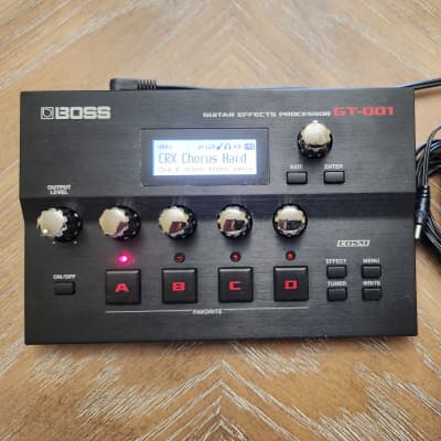 Boss GT-001 Guitar Effects Processor