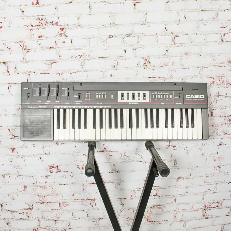 Casio Casiotone CT-320 Keyboard (USED) x3074