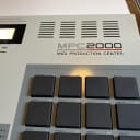 Akai MPC2000 + 8 output + FX board