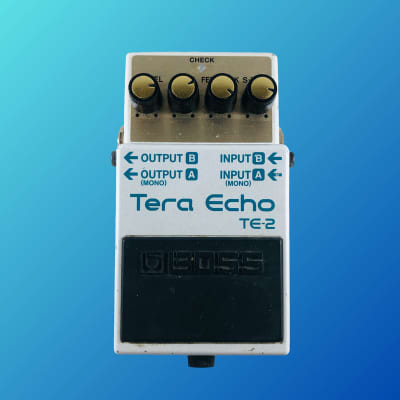 Boss TE-2 Tera Echo