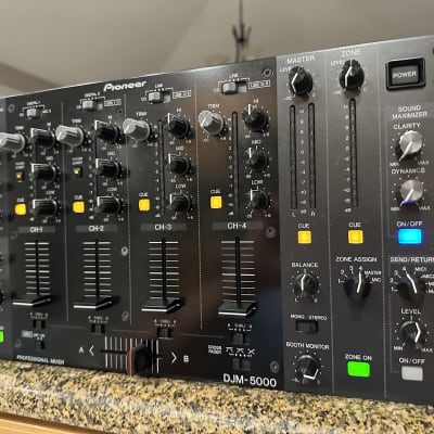 Pioneer DJM-5000 19” Professional Stereo Club Rackmount DJ Mixer