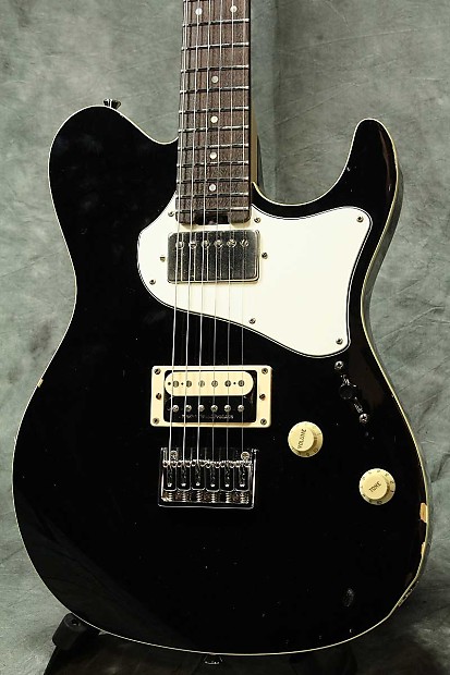 ESP THROBBER-STD  BLACK 新品48万円 ESP THROBBER-STD / Black（新品/送料無料）【楽器検索デジマート】