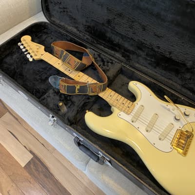 Fender Stratocaster Gold Elite 1983 Off white image 1
