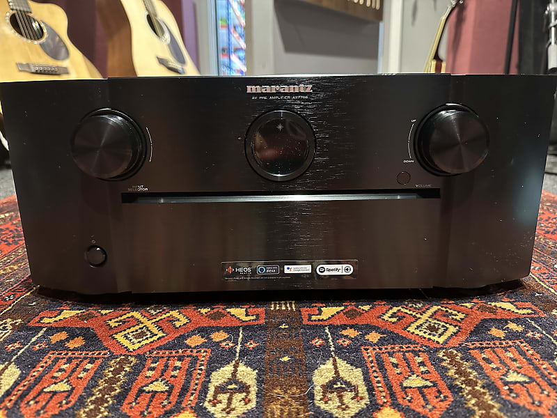 Marantz AV7706  			