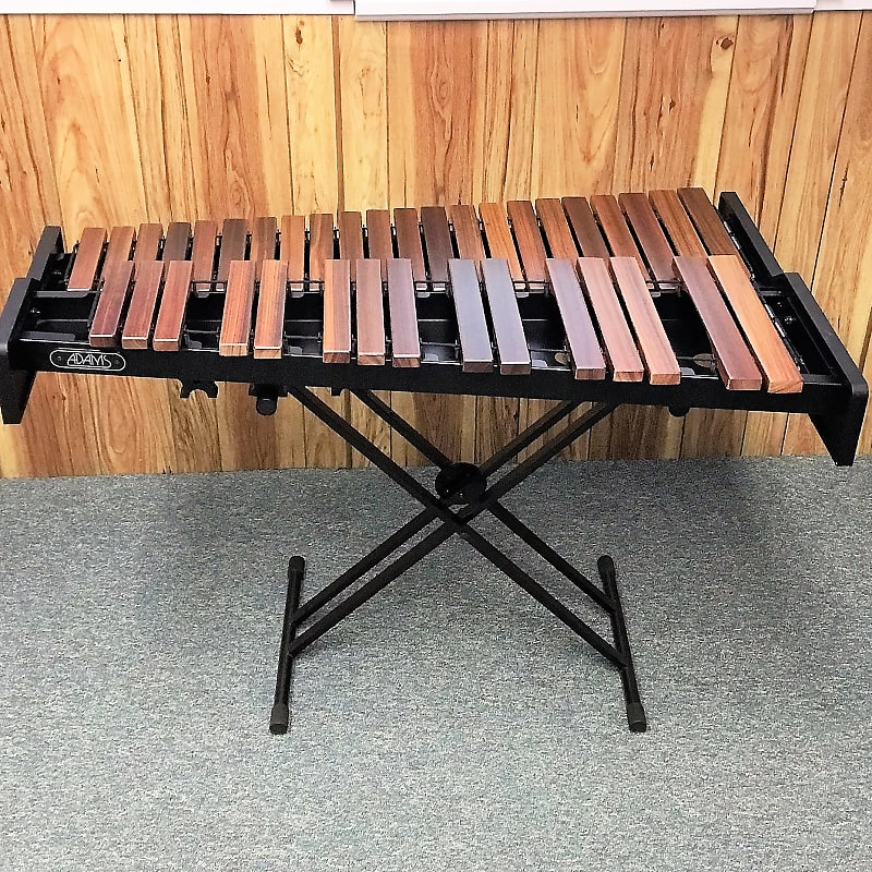 Adams AMPD30 Academy Series 3 Octave Padouk Marimba Display Reverb