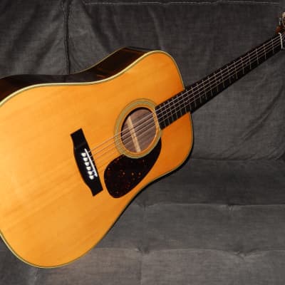 MADE IN JAPAN 1982 - CAT'S EYES CE800 - SIMPLY GREAT MARTIN D28