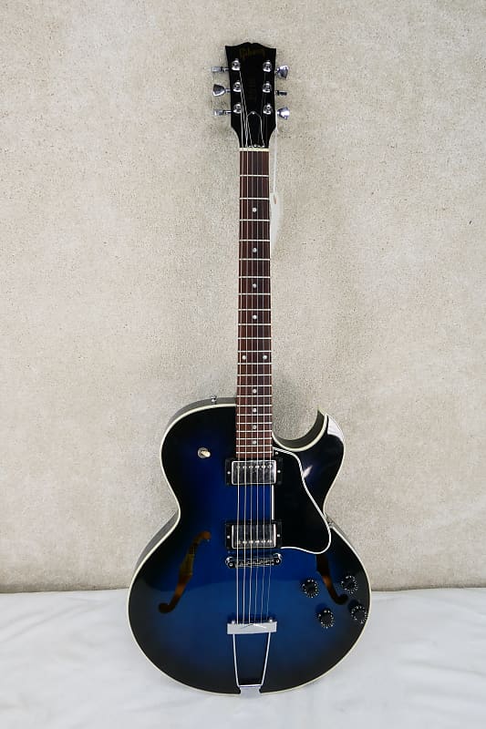 lalalaLSD　Gibson Es-135 （1992年） 1992 Gibson ES-135 | Reverb