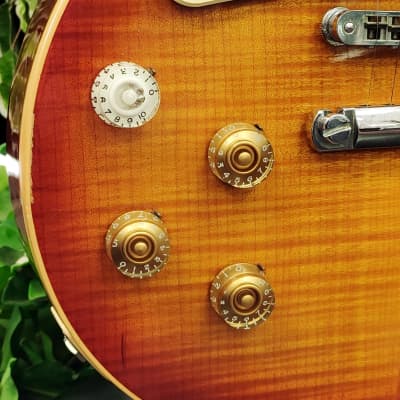 Gibson Les Paul Traditional 2013 Heritage Cherry Sunburst Guitar - Left Handed image 5