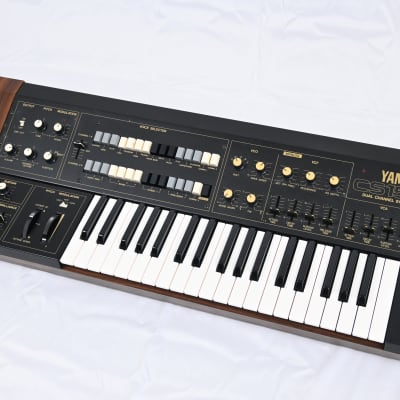 Yamaha CS-15D 37-Key Monophonic Analog Dual Channel Synthesizer