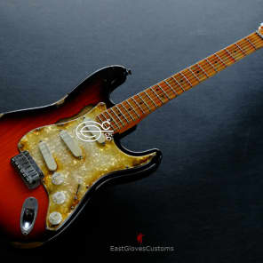 Fender Stratocaster American Plus Sunburst Floyd Rose Bridge Maple Heavy Aged Relic (Rare) image 12