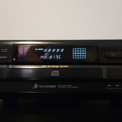 Sony CDP-CE335CD Player in Orig. Box image 6