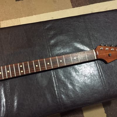 Fender mahogany neck deals