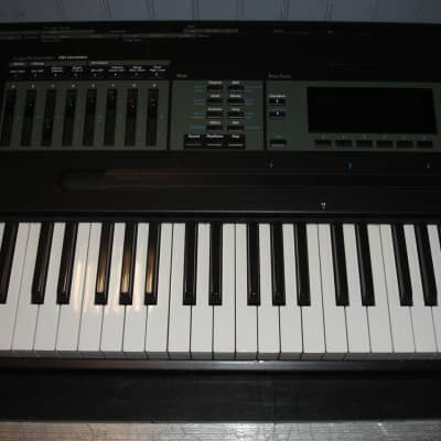 Kurzweil K2600X Fully Weighted 88-Key Professional Keyboard Synthesizer w/ Road Case image 3