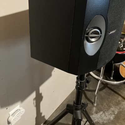Bose 301 Series V Speaker Pair - Amazing Speakers