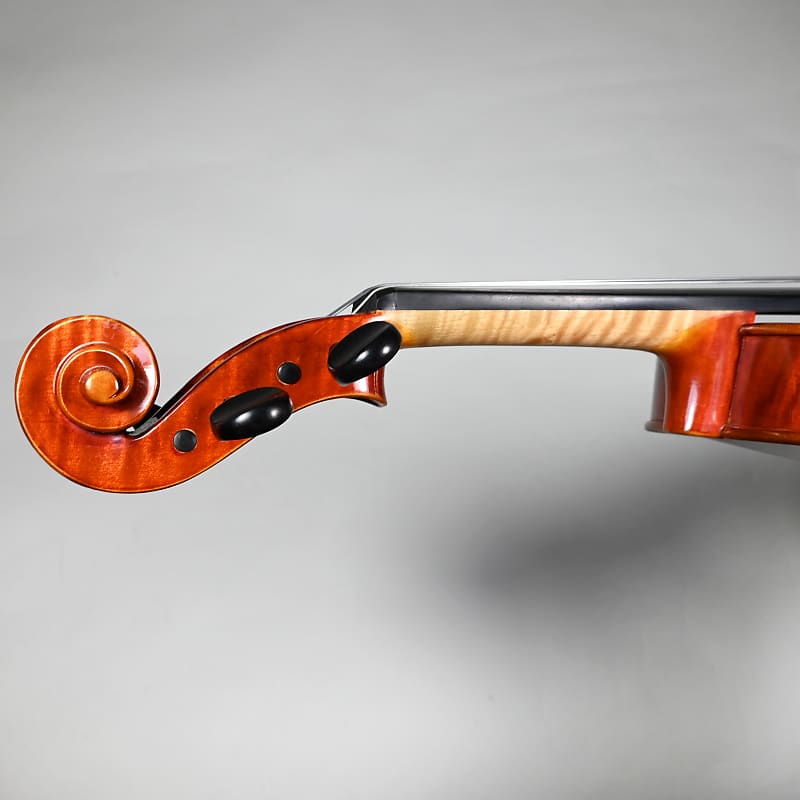 3/4 Suzuki Violin No. 330 (Intermediate), Nagoya Japan 3/4 Suzuki Violin No. 330 (Intermediate), Nagoya Japan