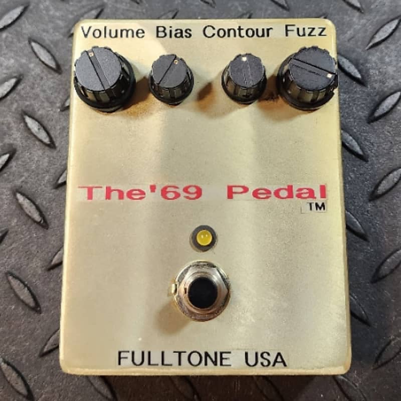 Fulltone The '69 Pedal 1996 2N527 Transistors Fuzz Vintage Original Label  Maker #53 Serial