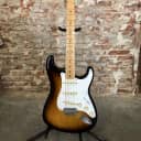 Fender American Vintage '57 Stratocaster 2001 2 Tone Sunburst