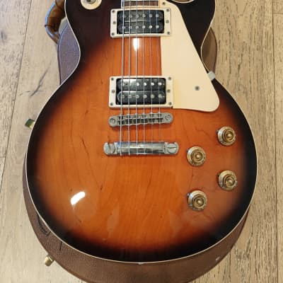 【ビンテージ】 Gibson Les Paul Classic 1985 Gibson Les Paul Studio Standard | Guitar Chimp