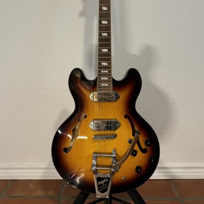 Epiphone Casino Limited Edition 3-Tone Sunburst w/Bigsby