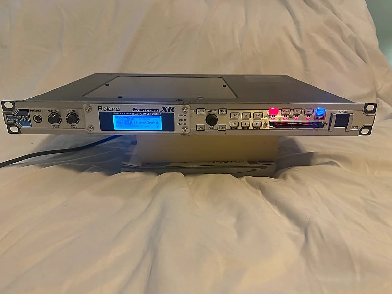 Roland Fantom XR 音源モジュール シンセサイザー Fantom-XR｜Roland 音源モジュール｜中古品｜修理販売｜サンクス電機