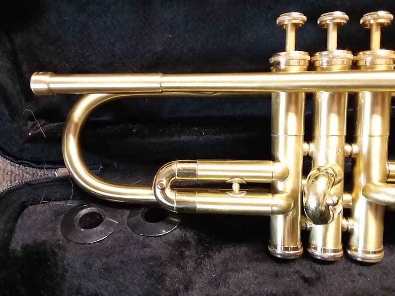 Jerome Callet New York Vintage c.1985 Brushed Brass Professional Trumpet In  Excellent Condition