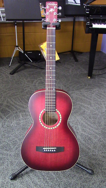 Art & Lutherie Ami Spruce Burgundy Acoustic Guitar | Reverb